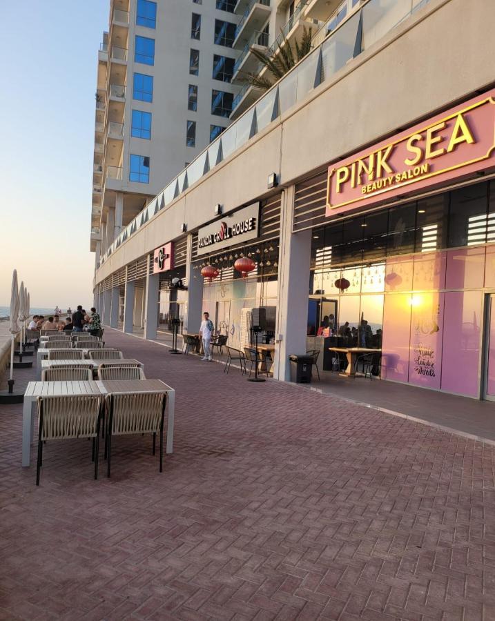 Ocean Whisper Ultra Luxe 1 Bedroom Apartment With A Private Beach - Al Marjan Island 라스알카이마 외부 사진