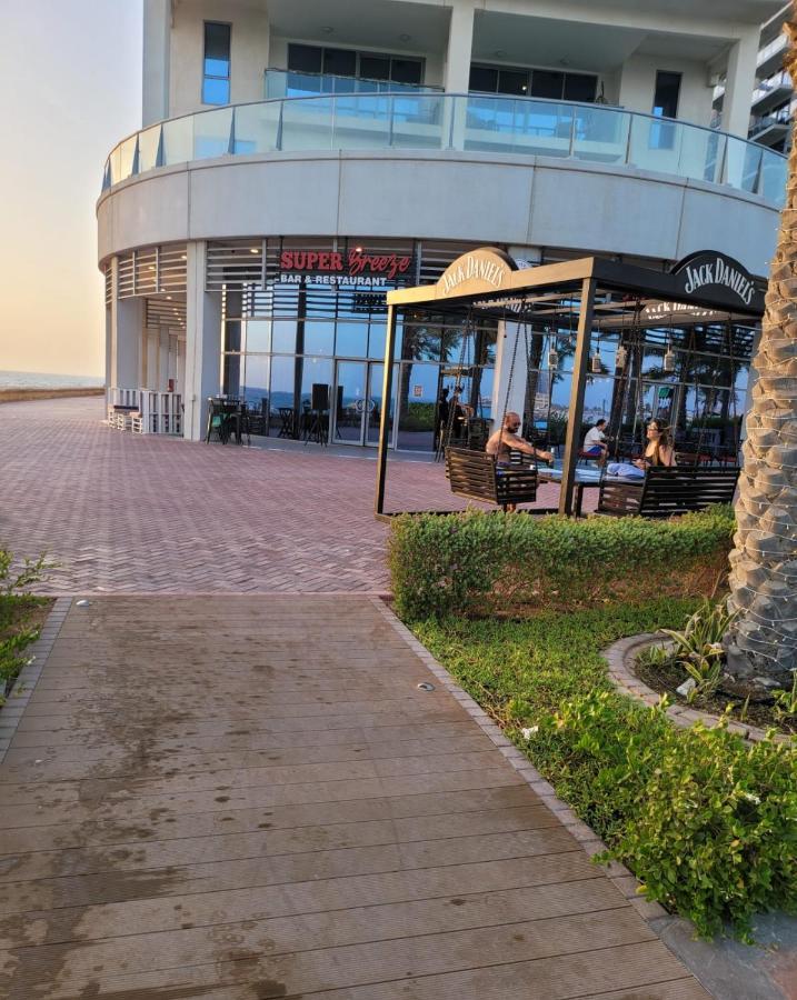 Ocean Whisper Ultra Luxe 1 Bedroom Apartment With A Private Beach - Al Marjan Island 라스알카이마 외부 사진
