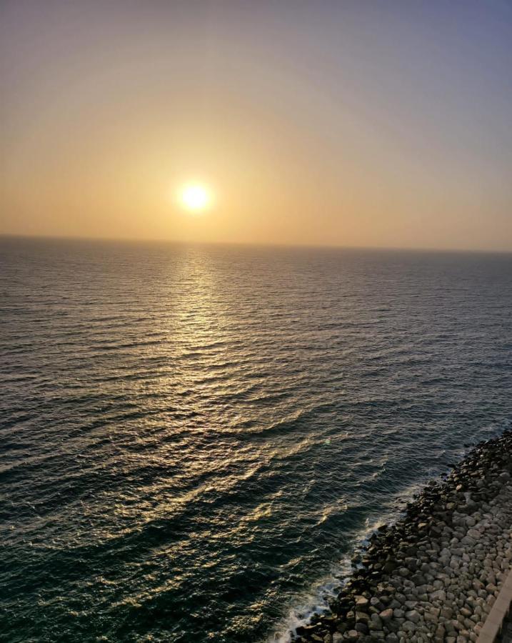 Ocean Whisper Ultra Luxe 1 Bedroom Apartment With A Private Beach - Al Marjan Island 라스알카이마 외부 사진