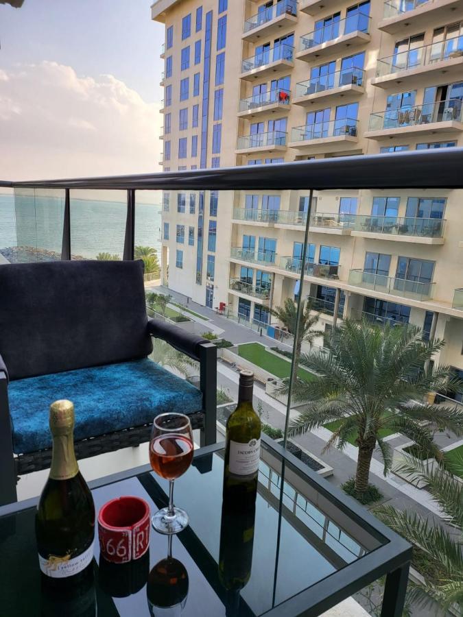 Ocean Whisper Ultra Luxe 1 Bedroom Apartment With A Private Beach - Al Marjan Island 라스알카이마 외부 사진