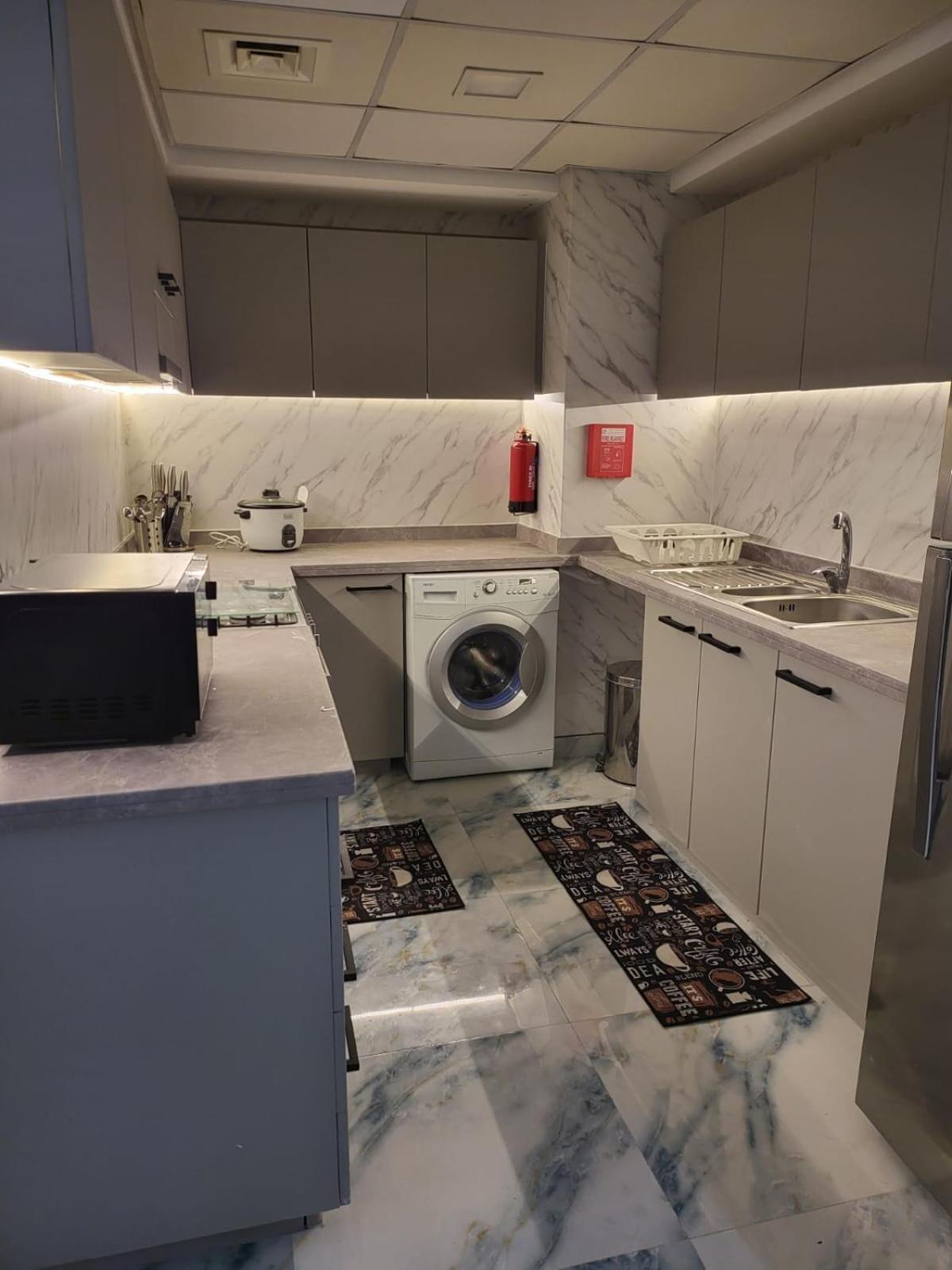 Ocean Whisper Ultra Luxe 1 Bedroom Apartment With A Private Beach - Al Marjan Island 라스알카이마 외부 사진